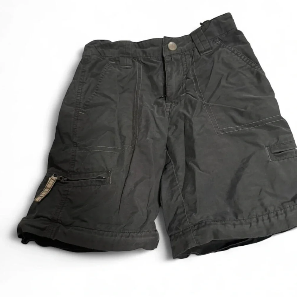 Old Navy Boys Charcoal Gray Convertible Zip-Off Cargo Shorts Size 5